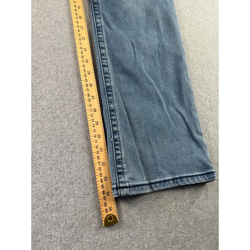 Wrangler Willow Ultimate Riding Jeans Light Wash Bootcut Denim 9x36 10WRW60AR